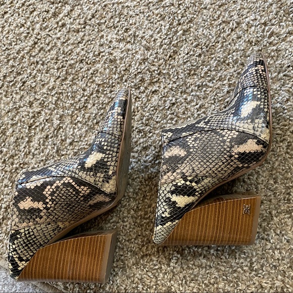 Chunky Snake Mules - Sam Edelman - Picture 3 of 5